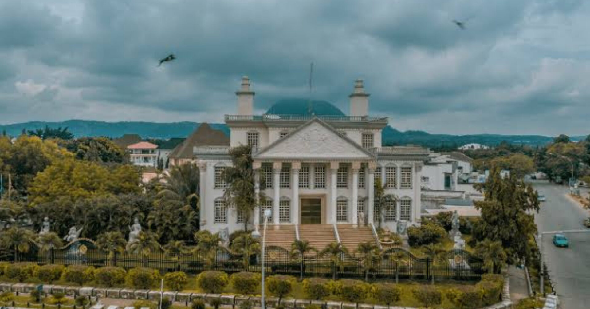 Who Owns The Most Expensive House In Abuja